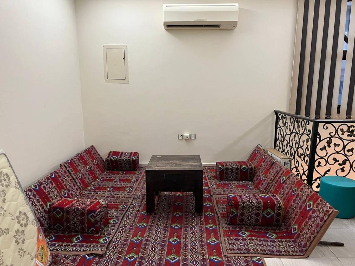 The Villa Hostel - By Lunar Abu Dhabi Exterior photo